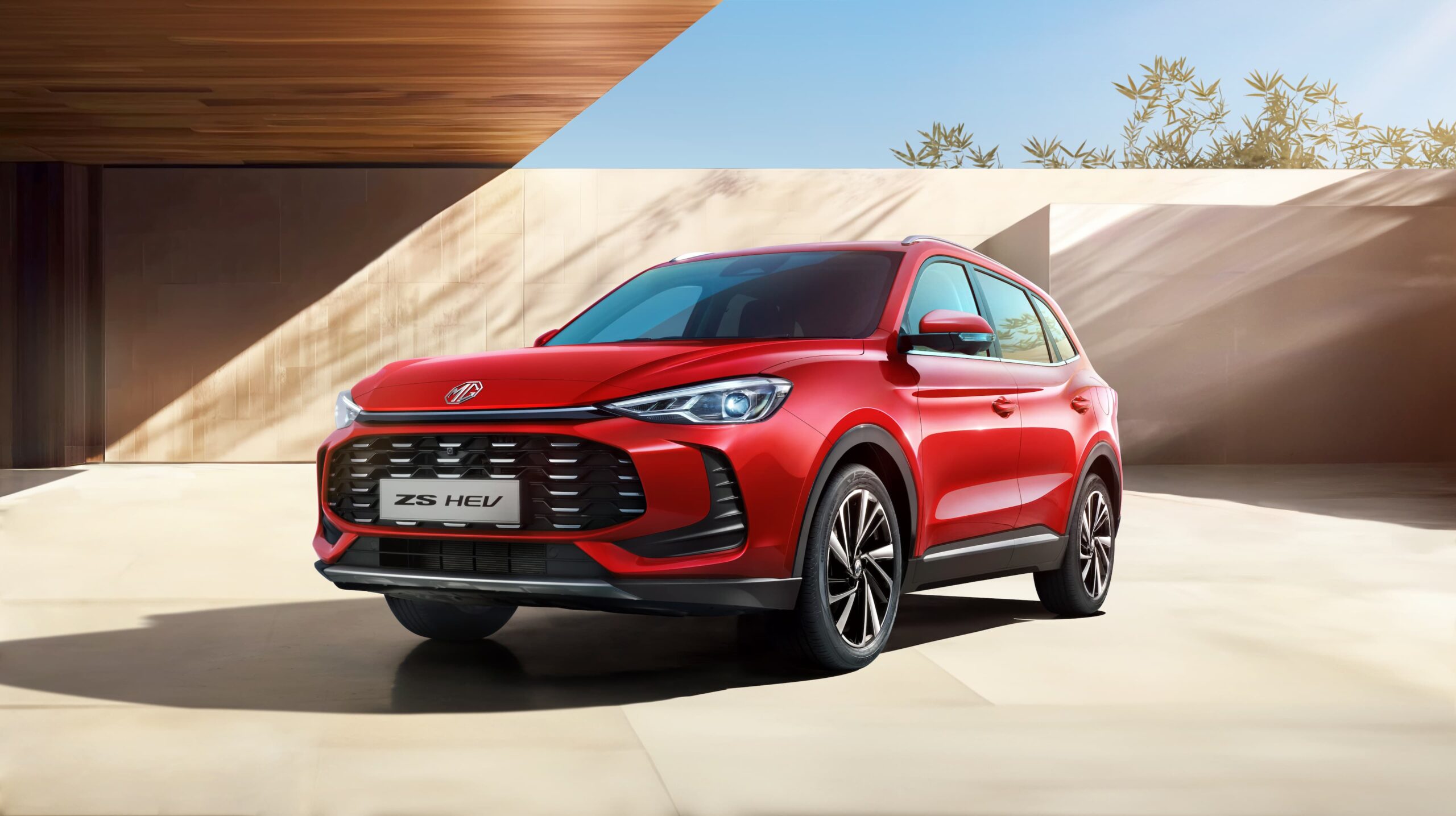 MG ZS Hybrid+